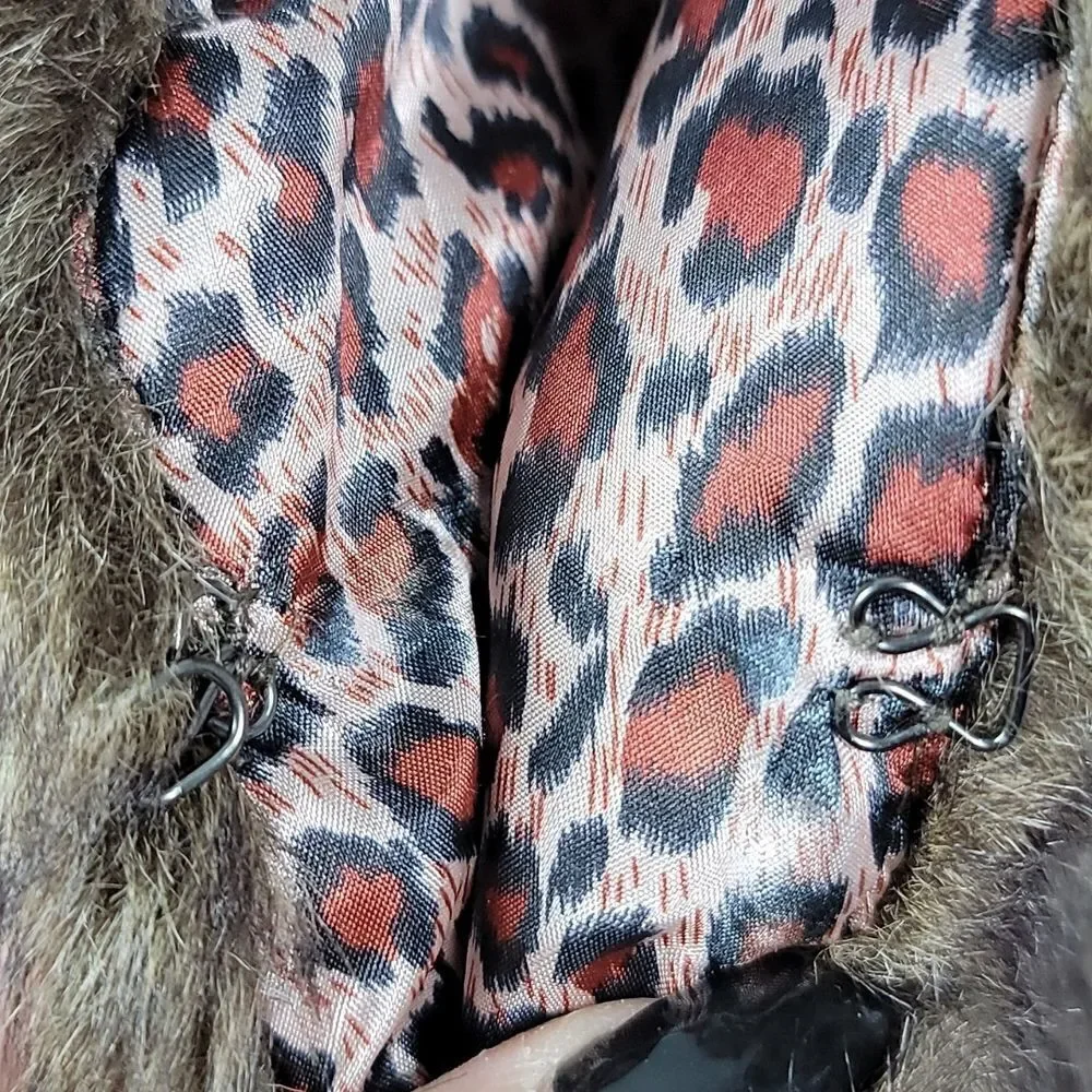 FOREVER 21.. faux fur vest..